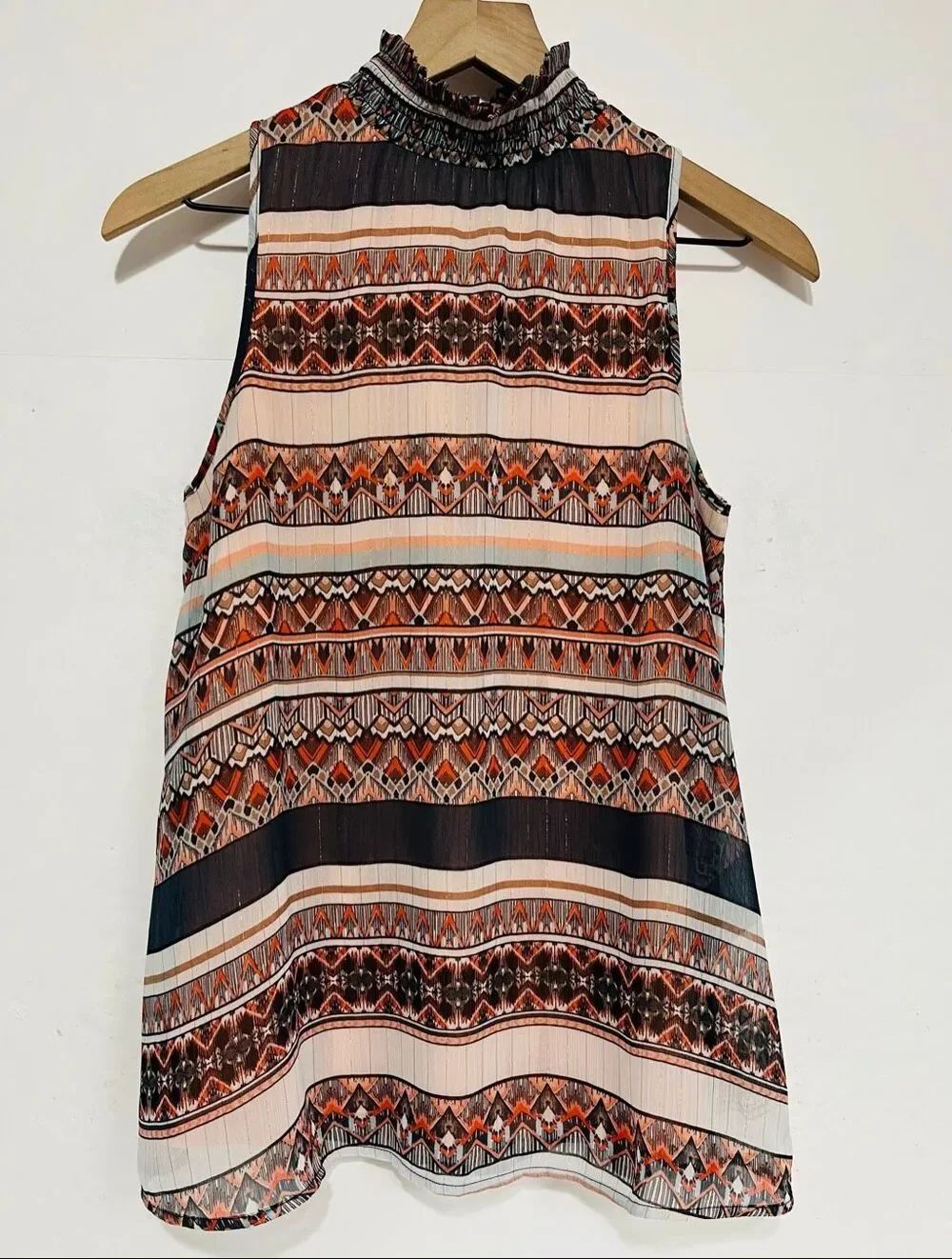 By & By Geometric Print Sleeveless Blouse Size M